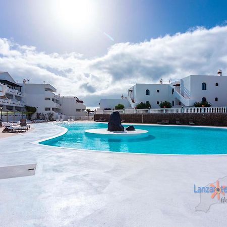 Vivienda Vacacional Tamarindo Costa Teguise Bagian luar foto