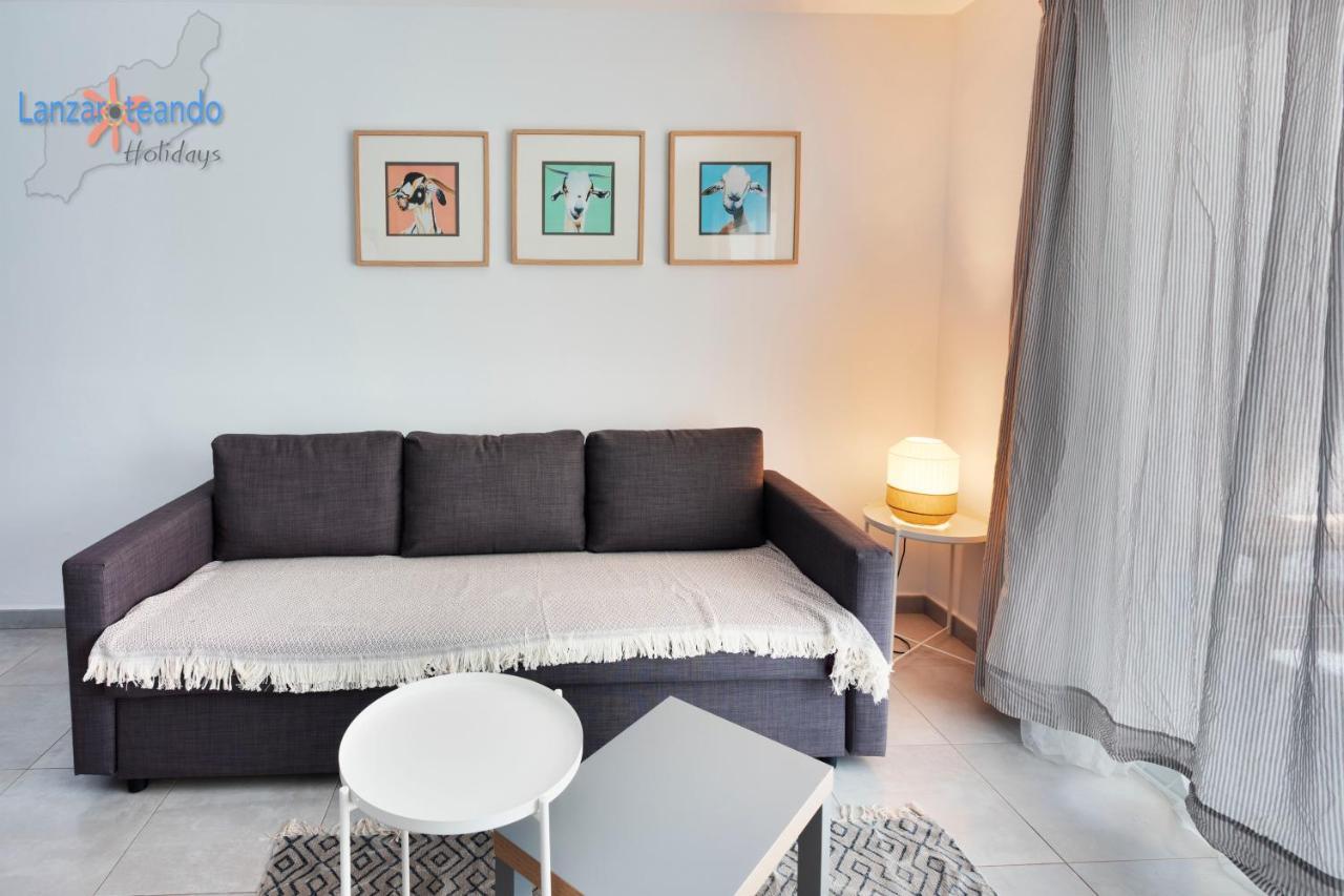 Vivienda Vacacional Tamarindo Costa Teguise Bagian luar foto