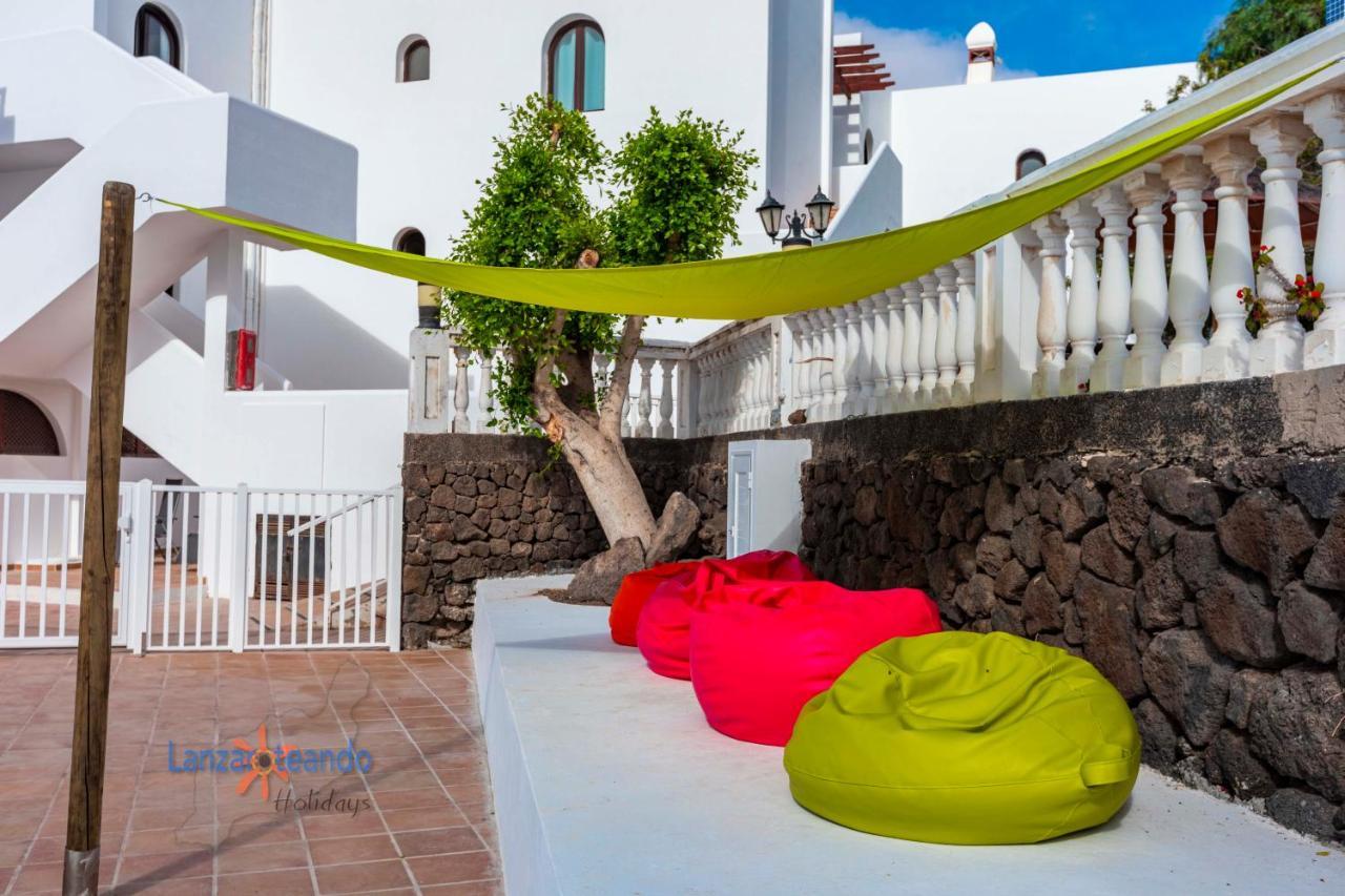 Vivienda Vacacional Tamarindo Costa Teguise Bagian luar foto