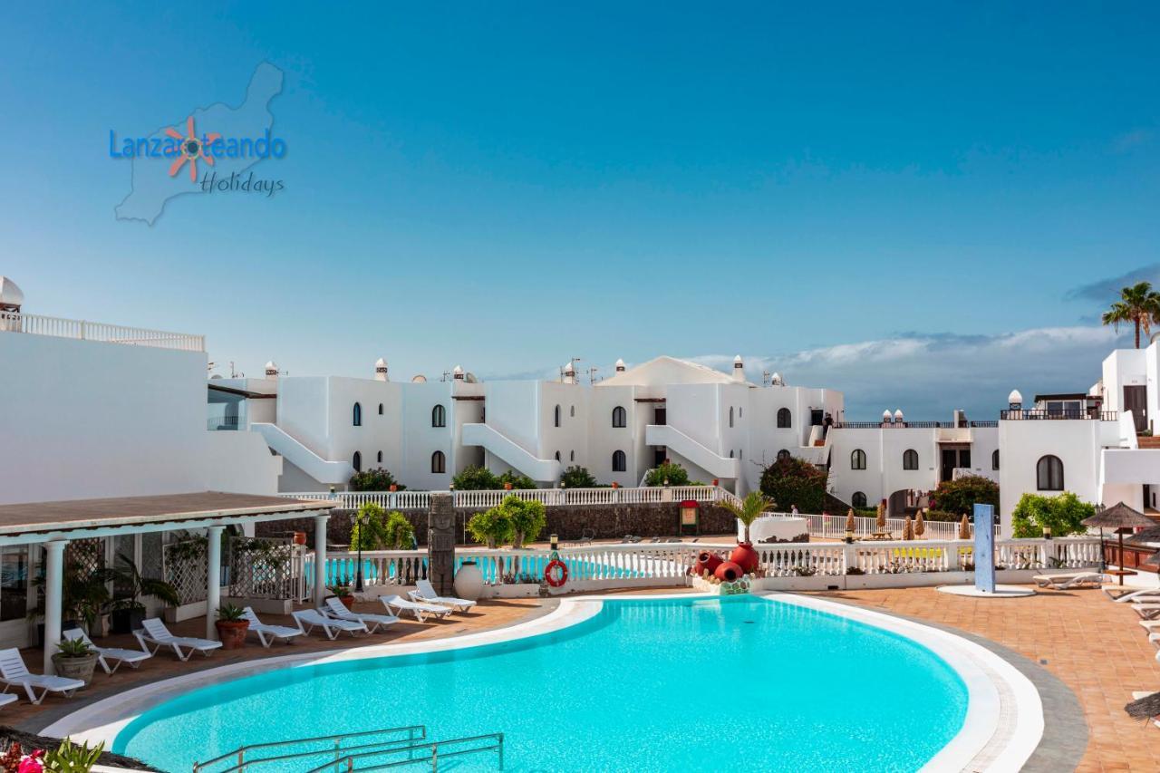 Vivienda Vacacional Tamarindo Costa Teguise Bagian luar foto